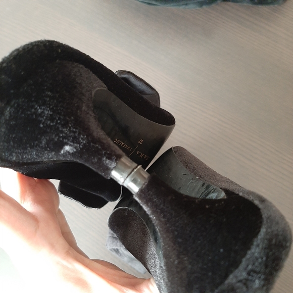 Zara Velvet Kitten Heel Mules with Bow - Picture 8 of 9